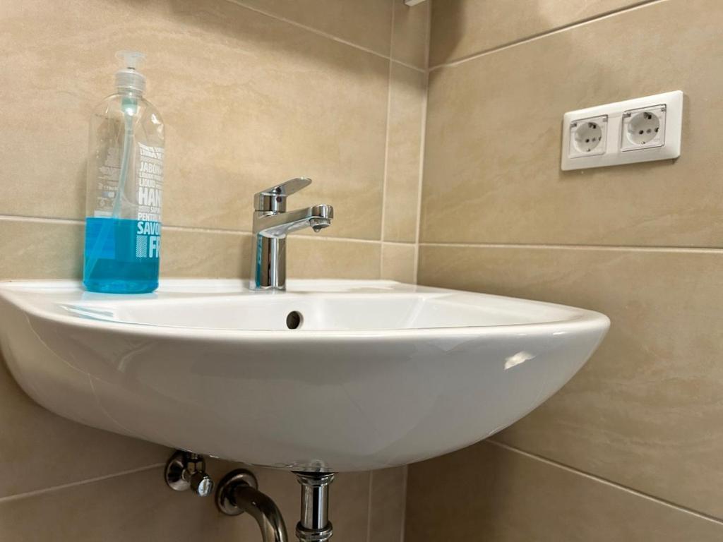 Prime Suites Near Schoenbrunn Castle Wien Eksteriør billede